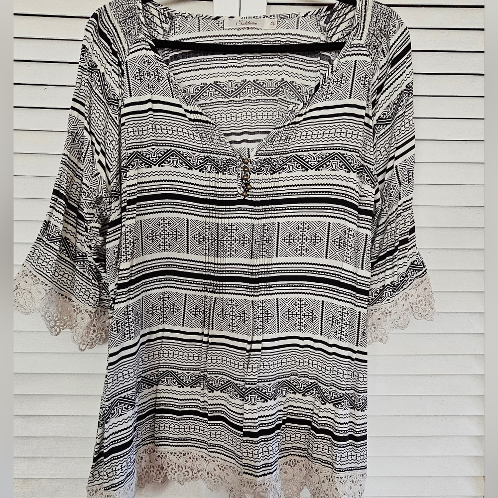 1x Womens Blouse